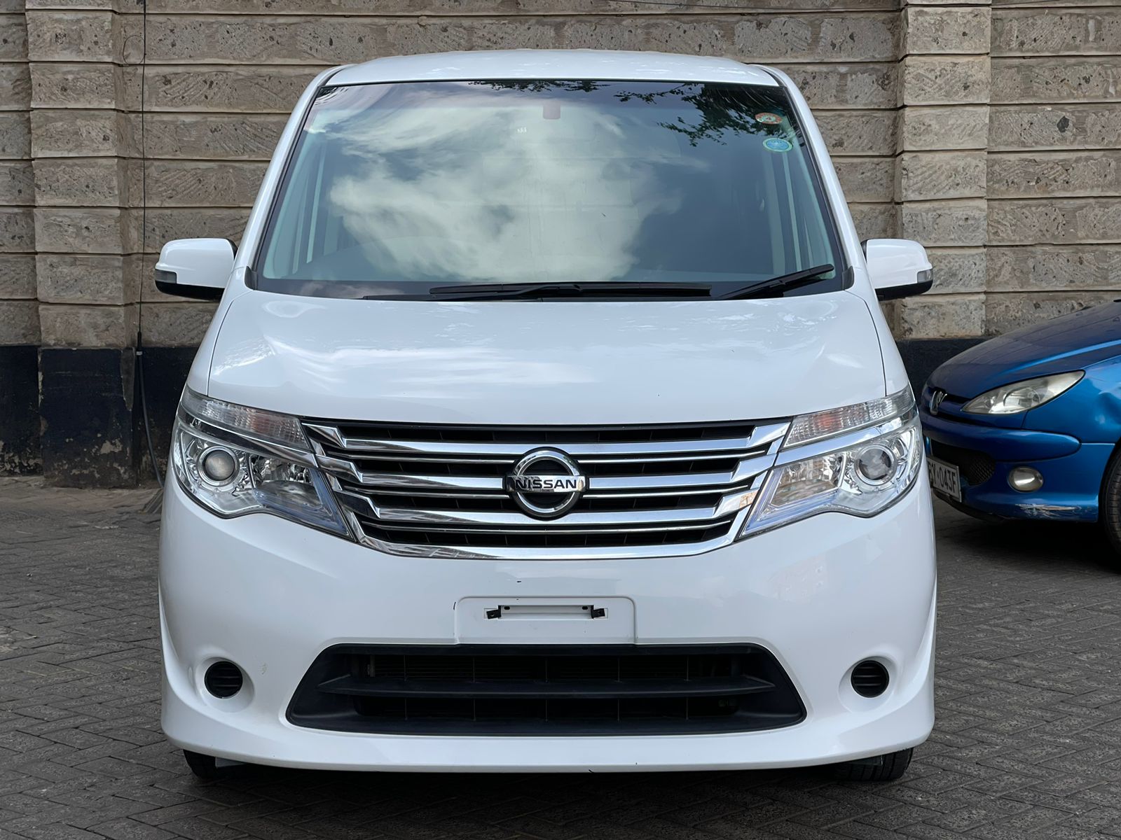 2015 Nissan Serena