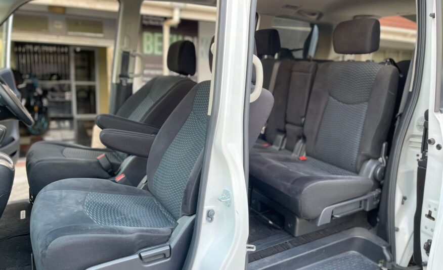 2015 Nissan Serena