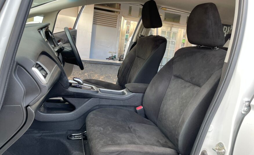 2015 Honda Fit Shuttle