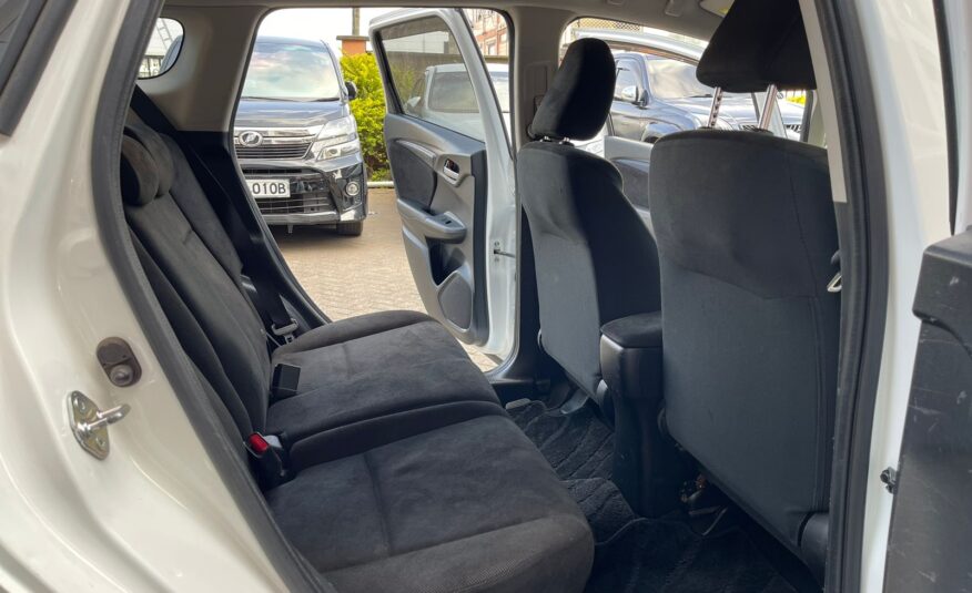 2015 Honda Fit Shuttle