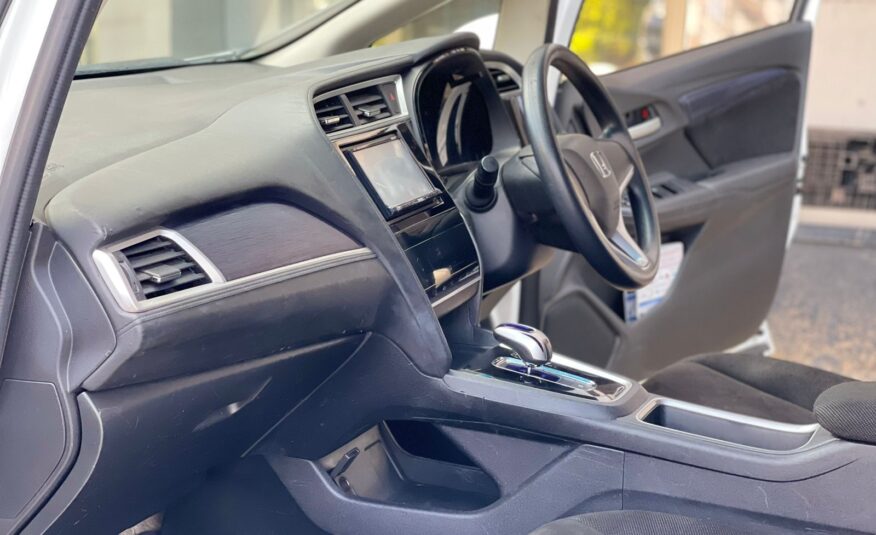 2015 Honda Fit Shuttle