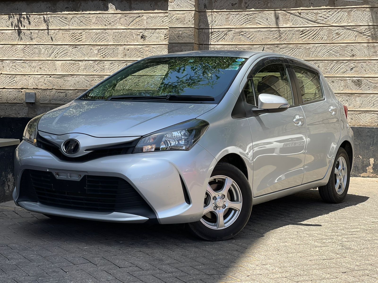 2015 Toyota Vitz
