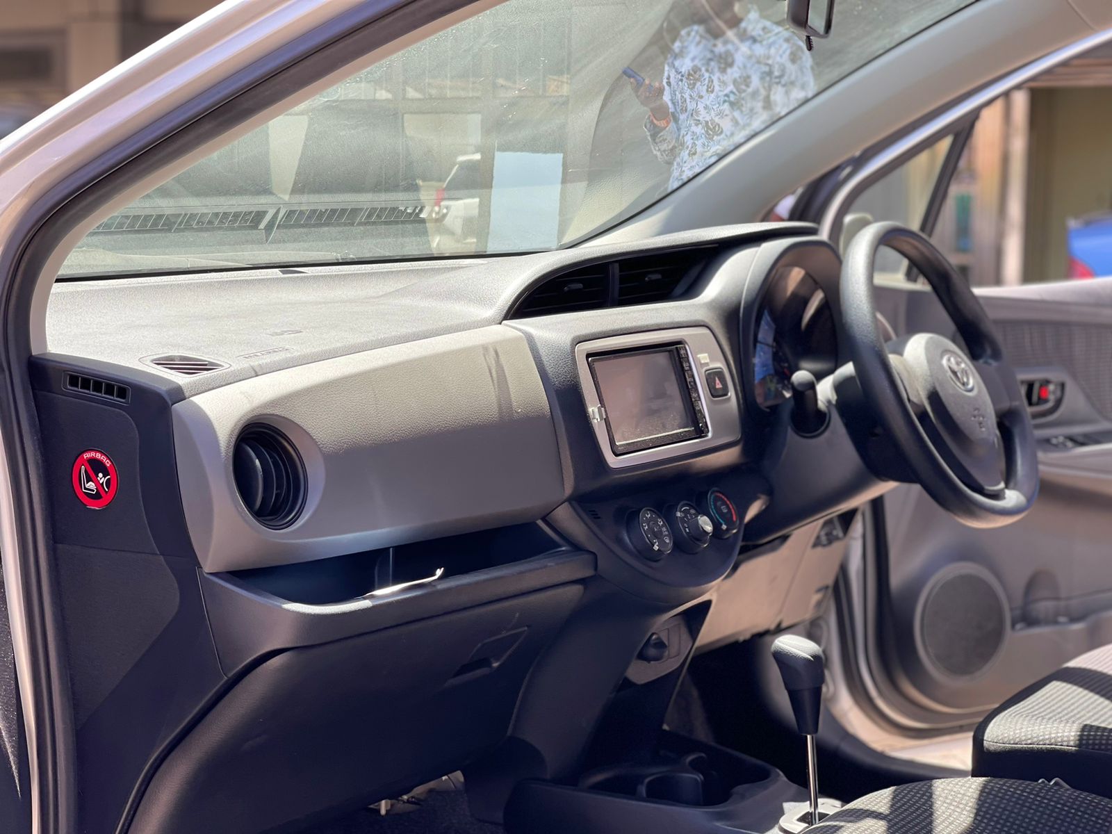 2015 Toyota Vitz