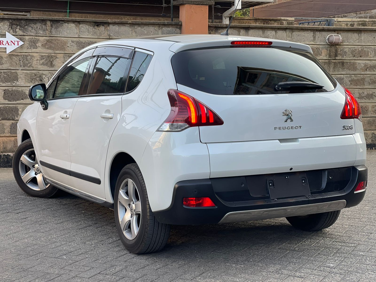 2015 Peugeot 3008