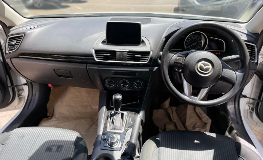 2015 Mazda Axela
