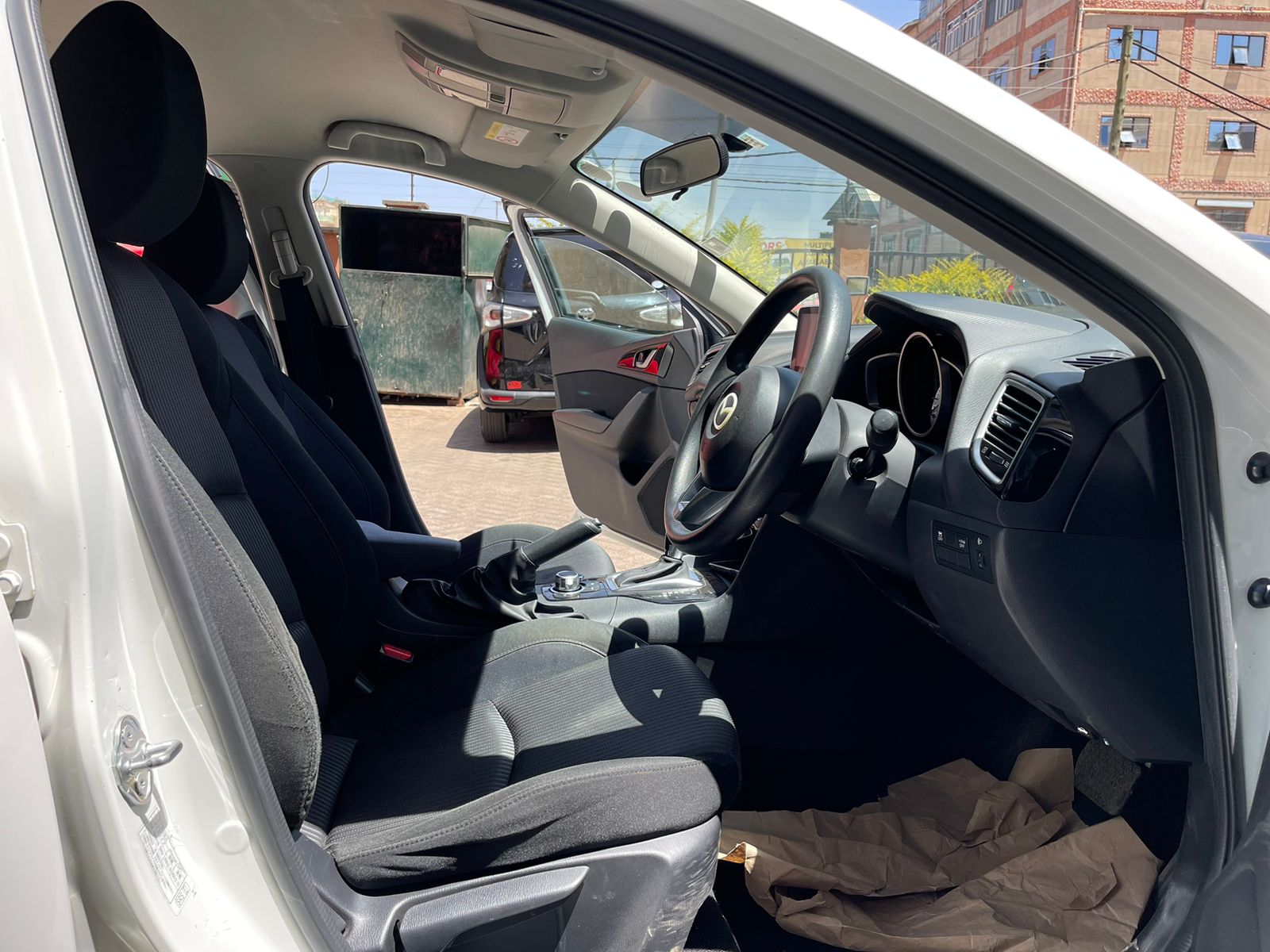 2015 Mazda Axela