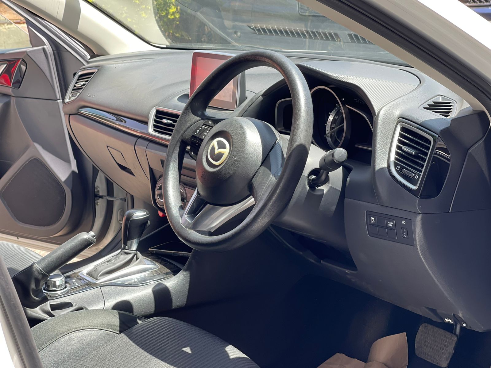 2015 Mazda Axela