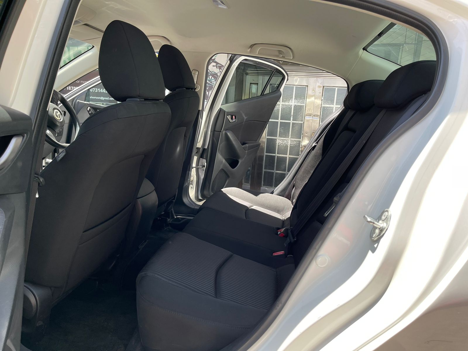 2015 Mazda Axela