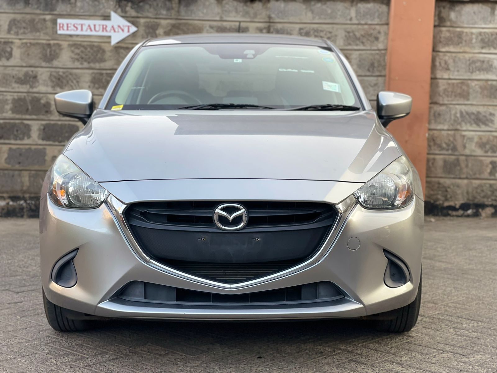 2015 Mazda Demio Newshape