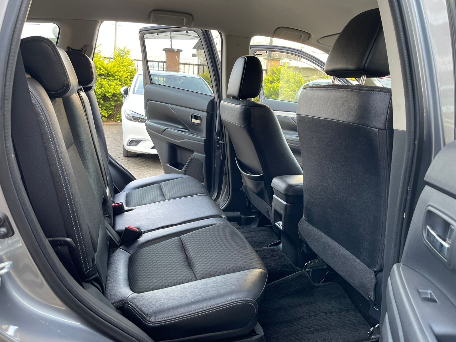 2015 Mitsubishi Outlander Phev