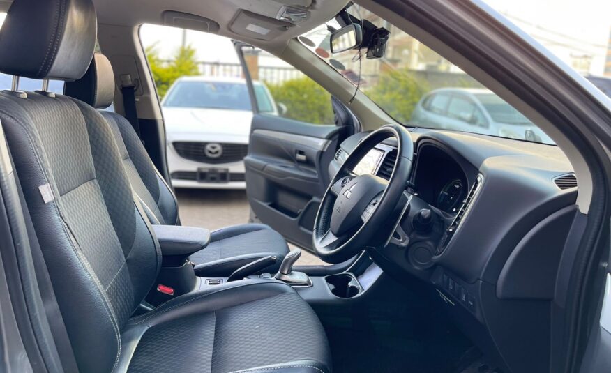 2015 Mitsubishi Outlander Phev
