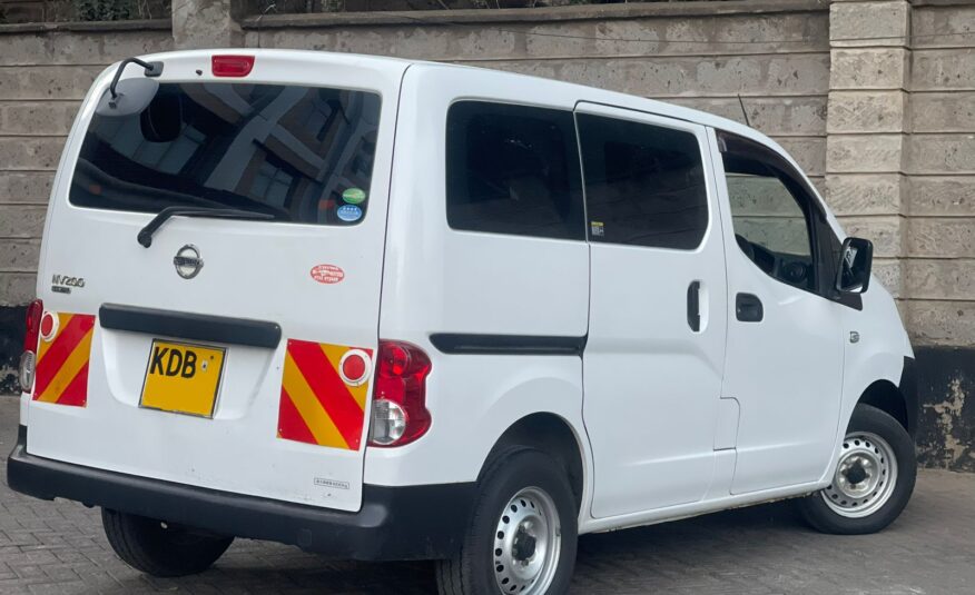 2013 Nissan NV200
