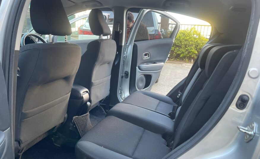 2015 Honda Vezel (Hybrid)