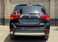 2016 Mitsubishi Outlander PHEV (Hybrid)