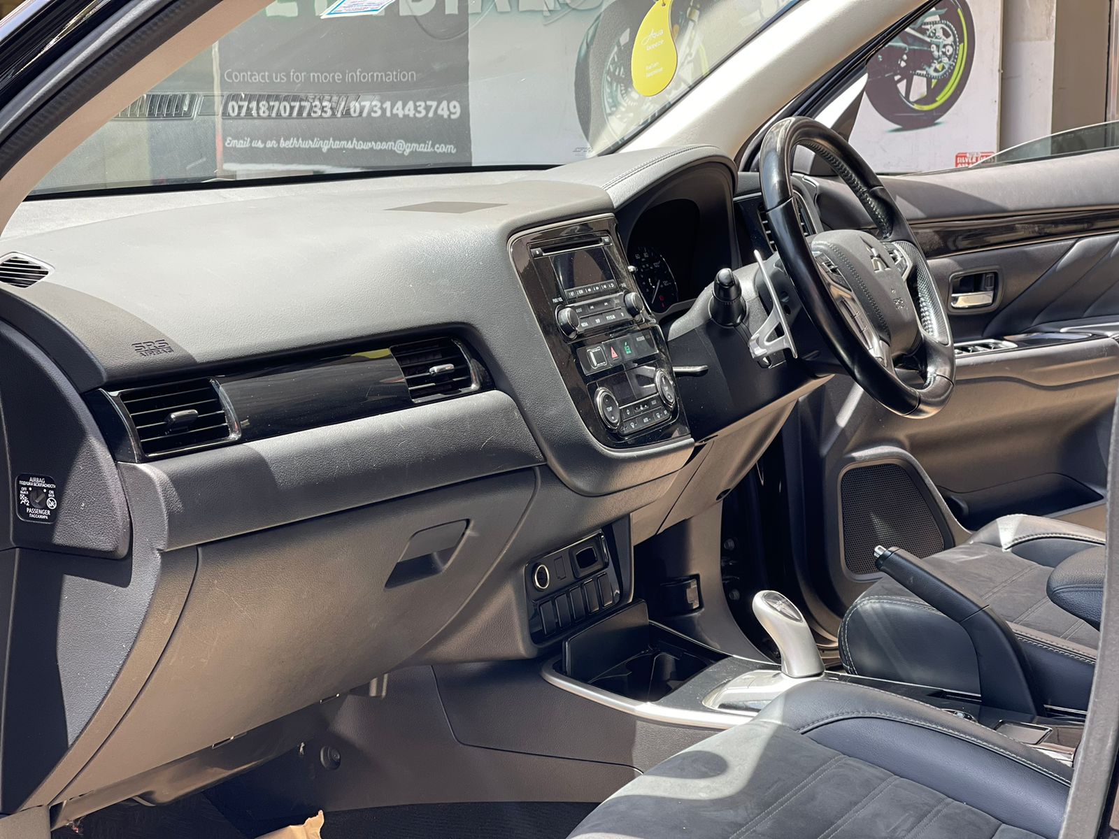 2016 Mitsubishi Outlander PHEV (Hybrid)