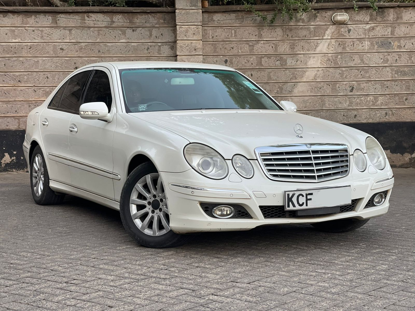 2009 Mercedes Benz E300