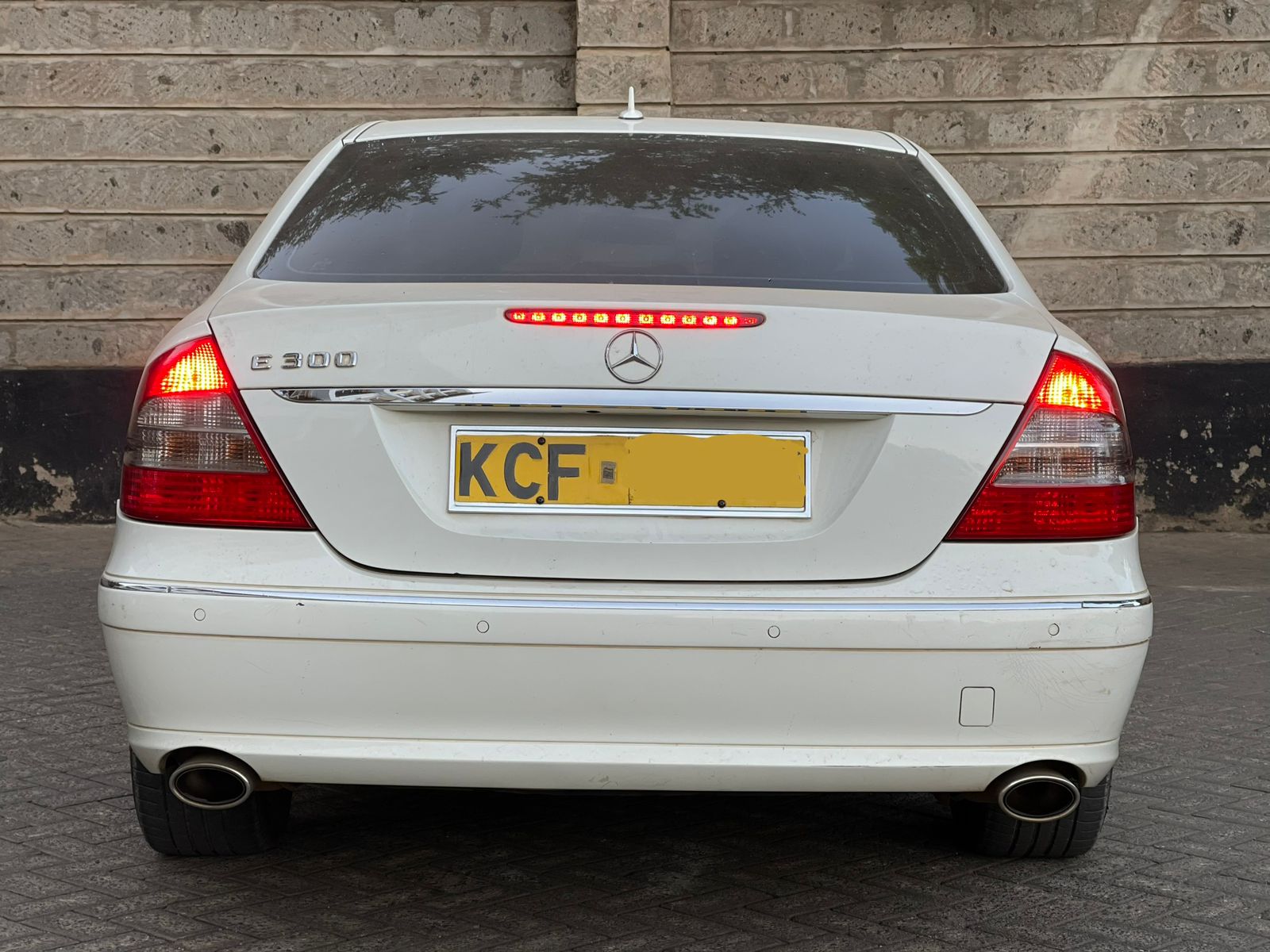 2009 Mercedes Benz E300