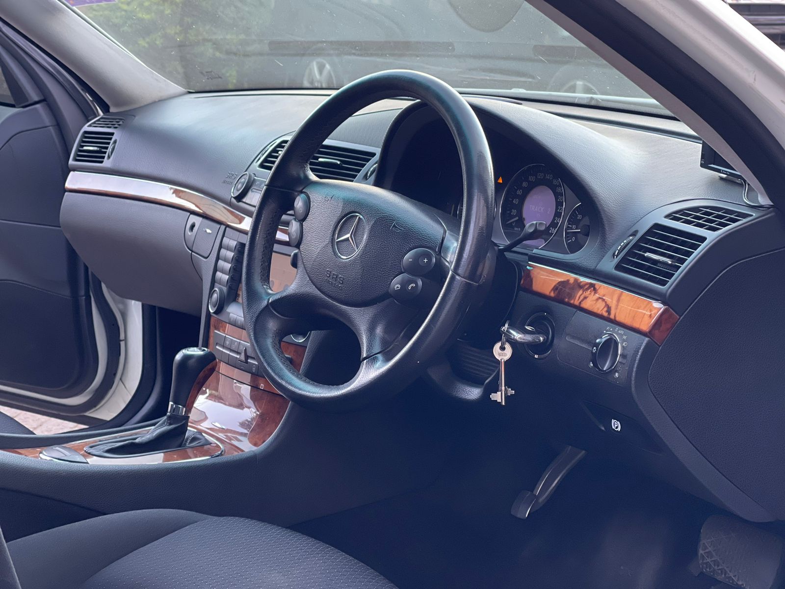 2009 Mercedes Benz E300