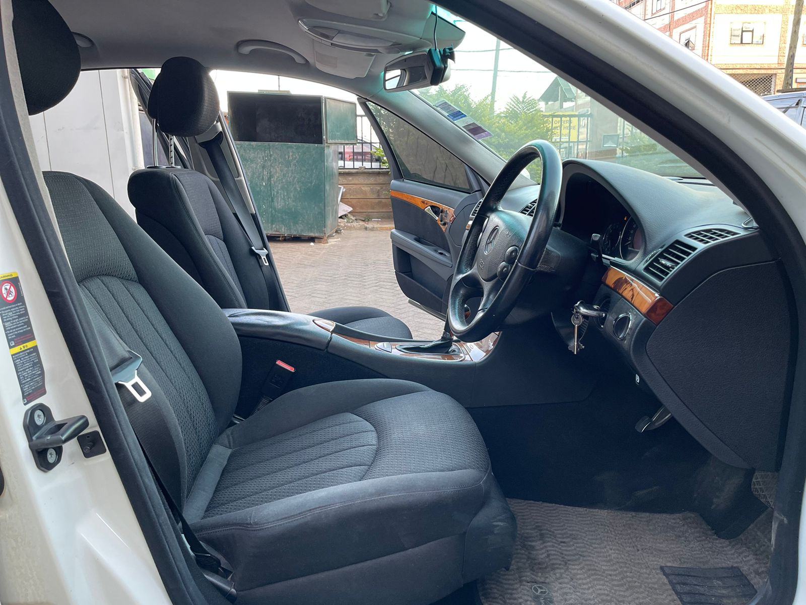 2009 Mercedes Benz E300