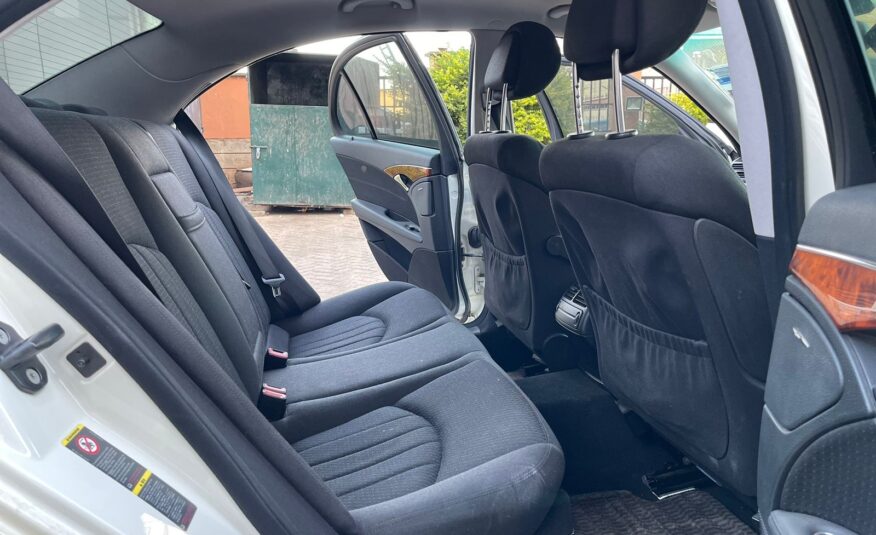 2009 Mercedes Benz E300