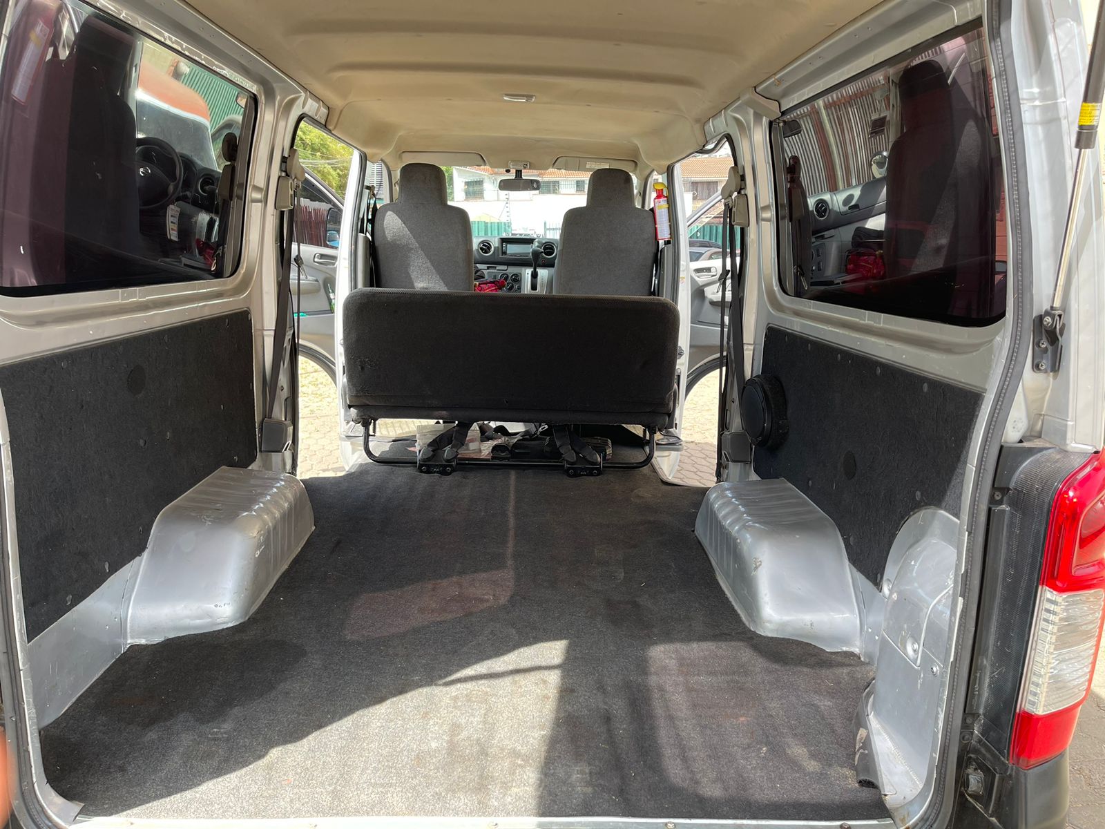 2014 Nissan NV350