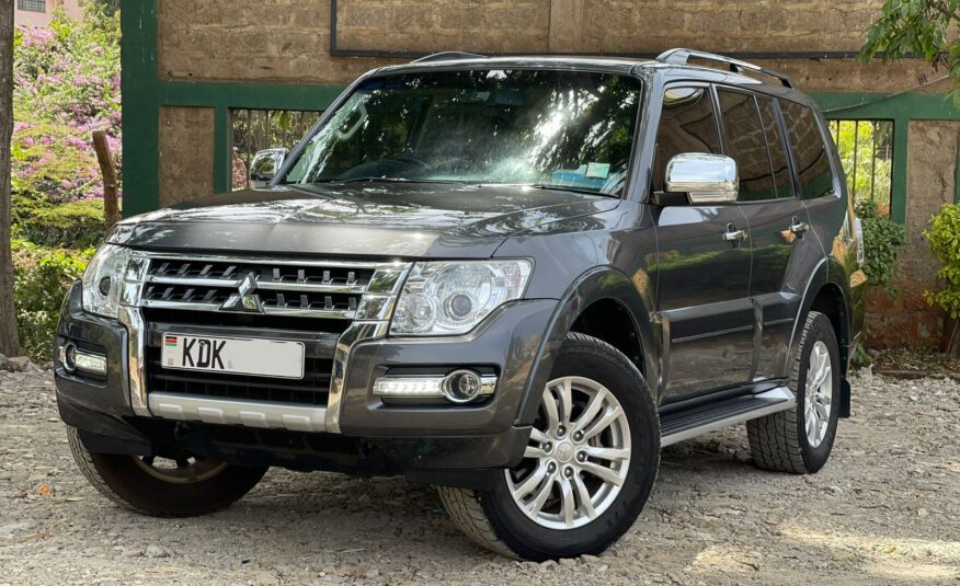 2016 Mitsubishi Pajero