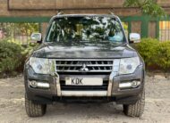 2016 Mitsubishi Pajero
