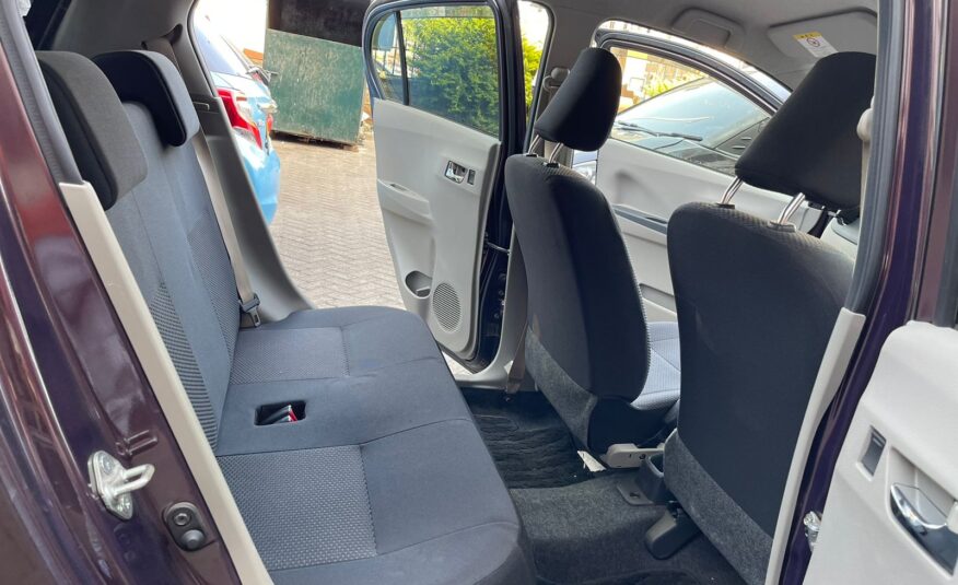 2015 Daihatsu Mira