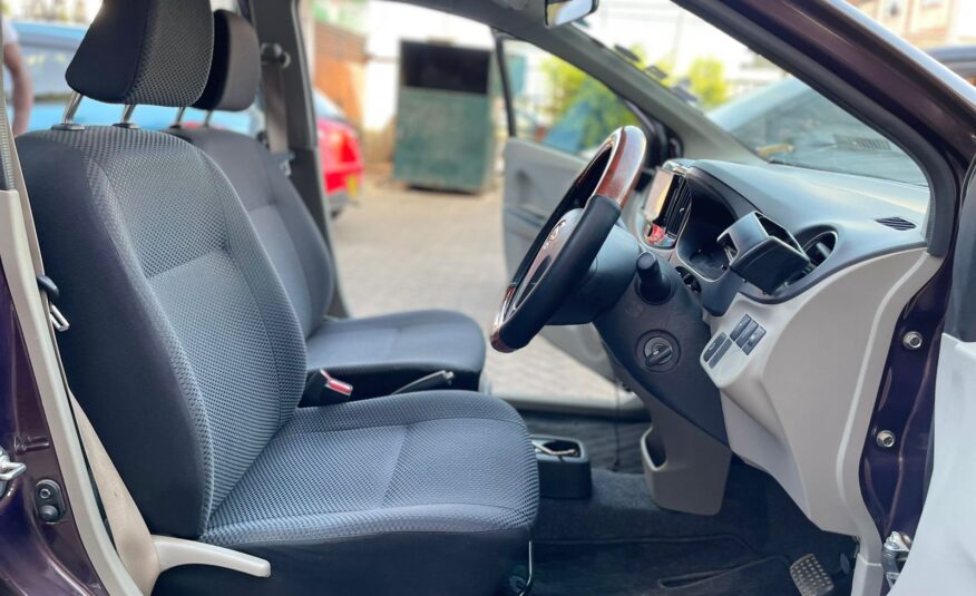 2015 Daihatsu Mira