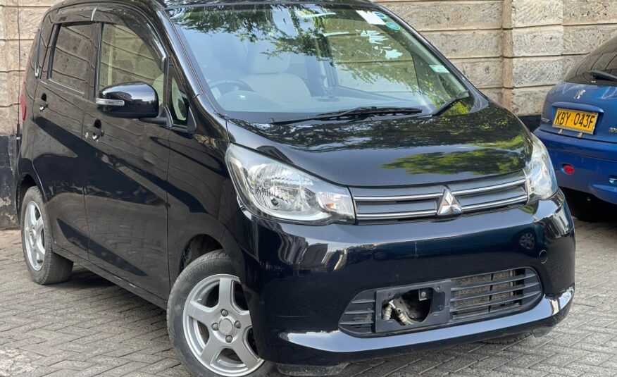 2015 Mitsubishi EK Wagon