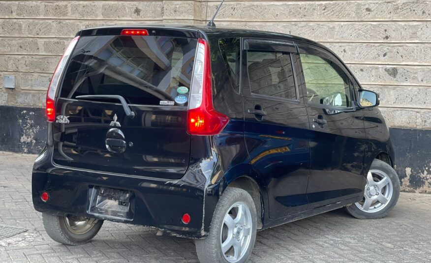 2015 Mitsubishi EK Wagon