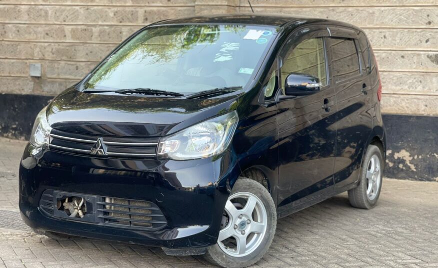 2015 Mitsubishi EK Wagon