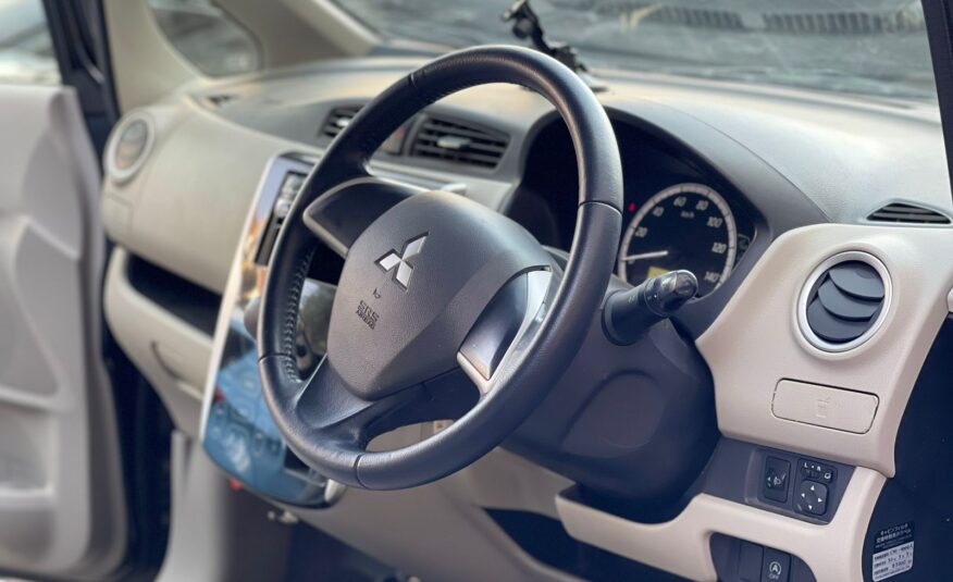 2015 Mitsubishi EK Wagon