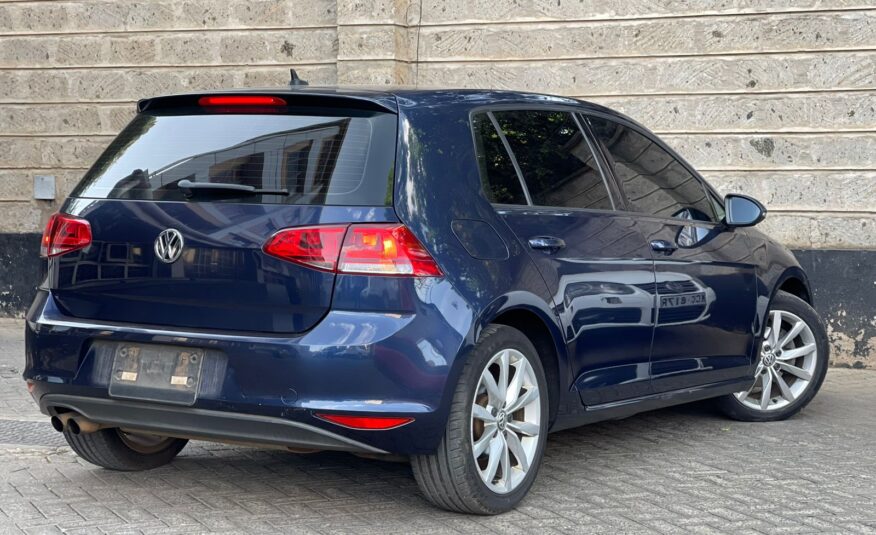 2014 Volkswagen Golf TSI