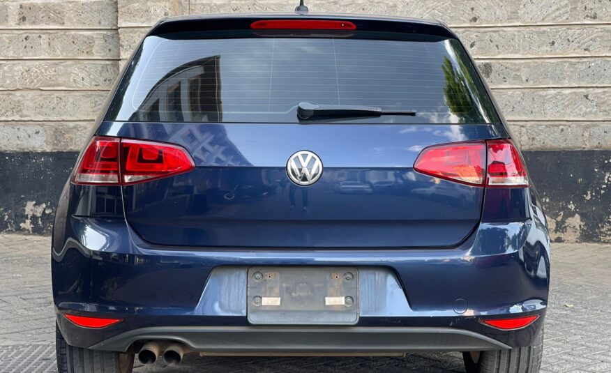 2014 Volkswagen Golf TSI