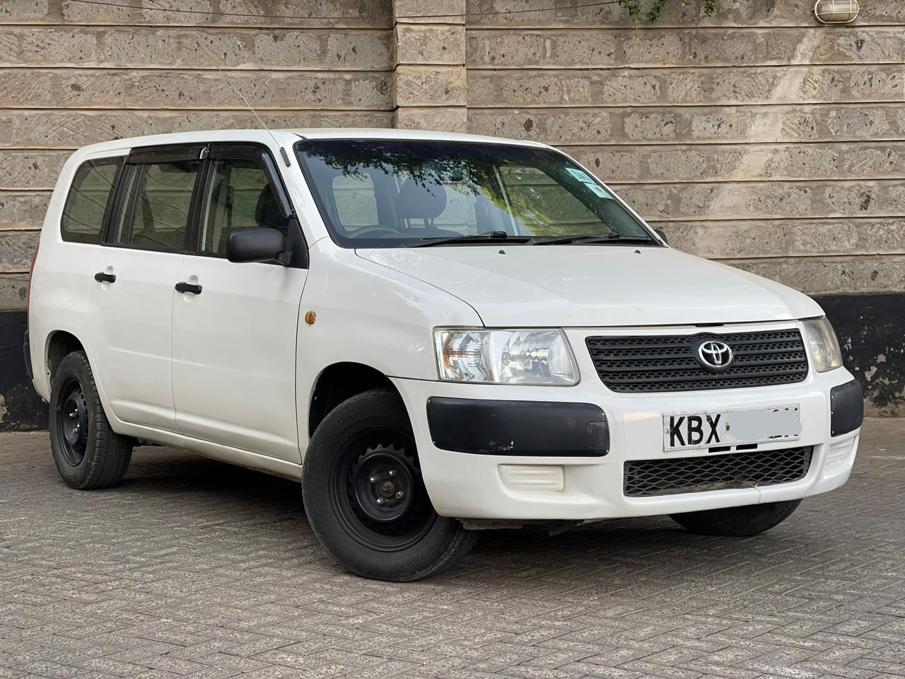 2006 Toyota Succeed