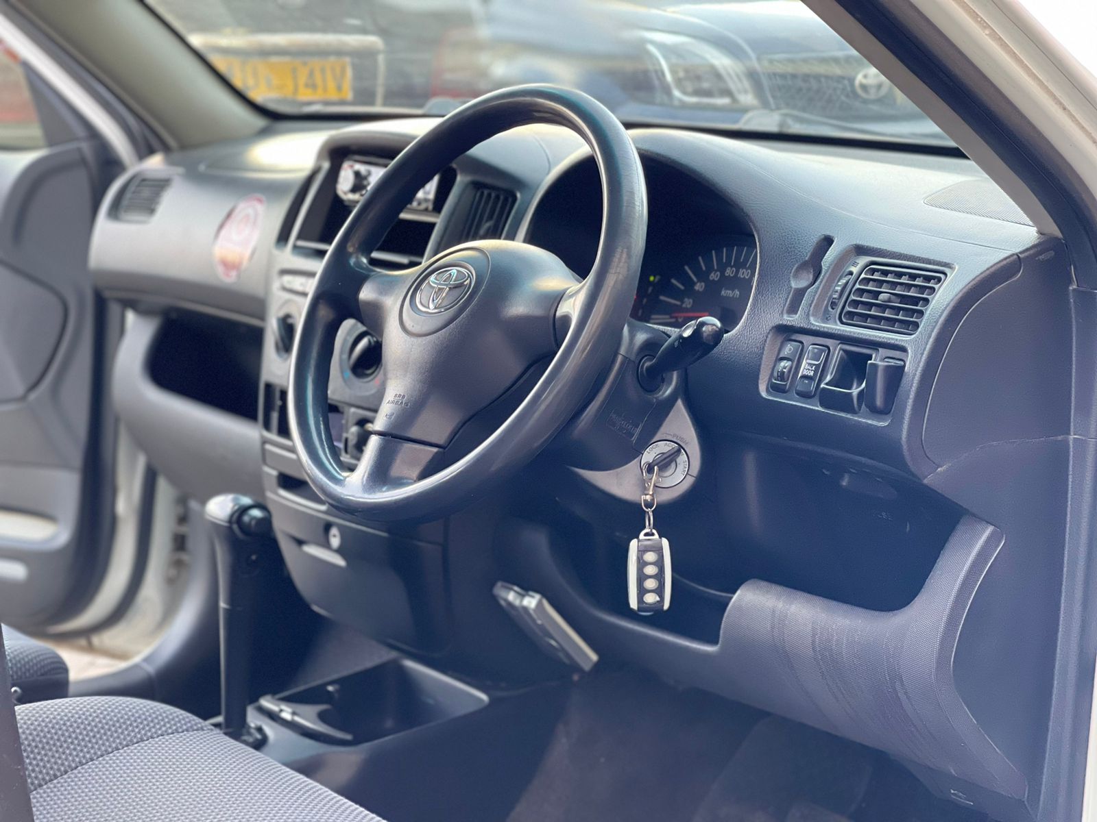 2006 Toyota Succeed