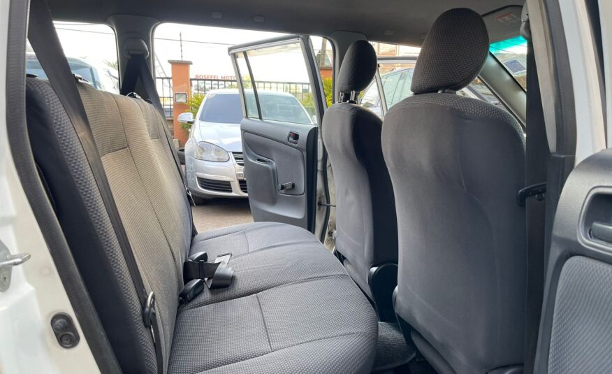 2006 Toyota Succeed