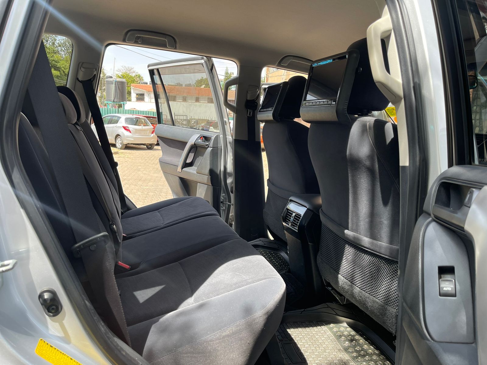 2014 Toyota Landcruiser Prado TX J150