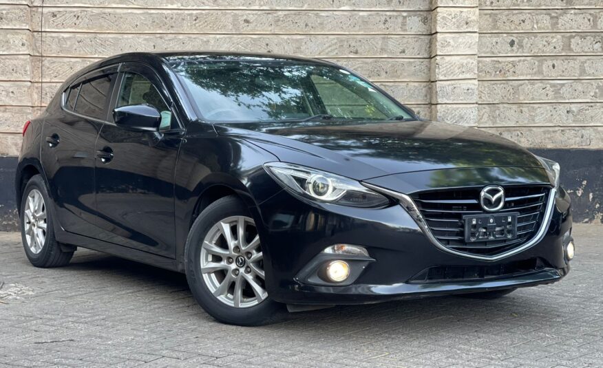 2014 Mazda Axela