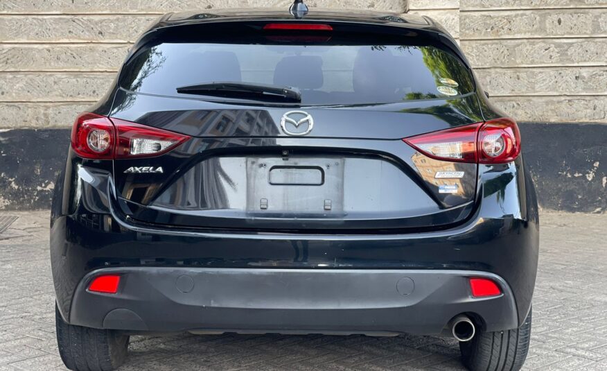 2014 Mazda Axela