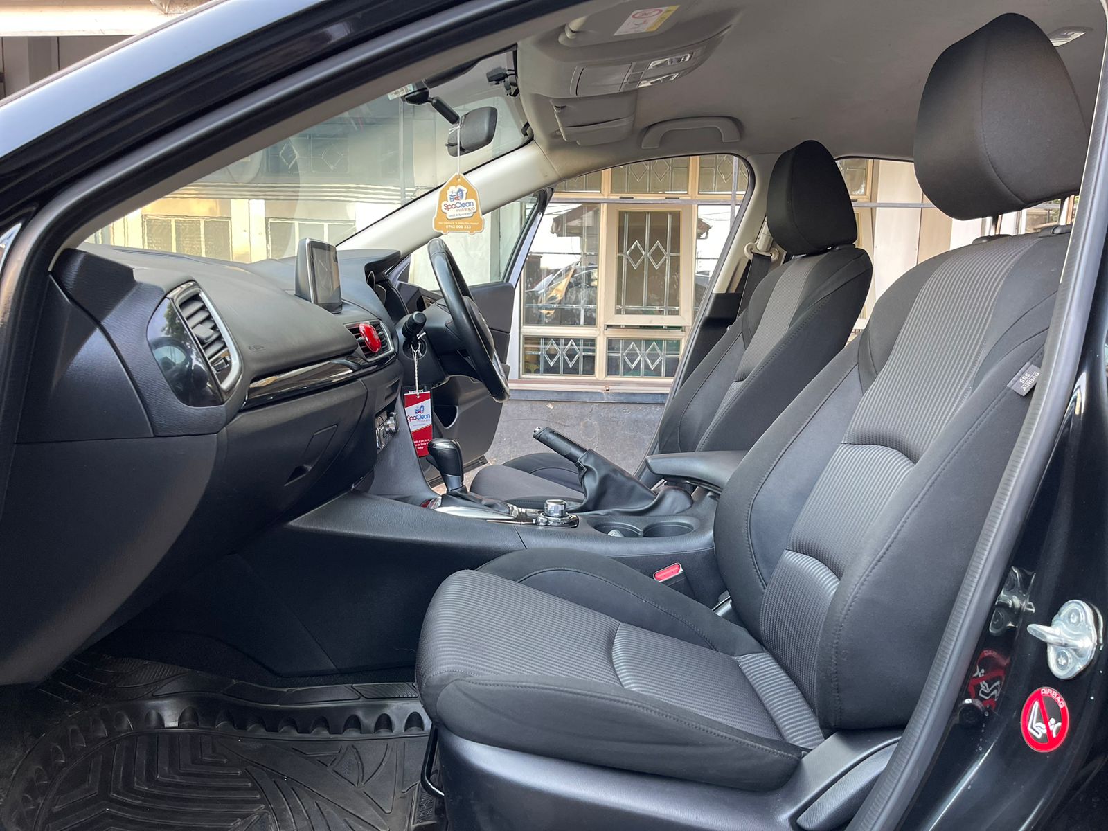 2014 Mazda Axela