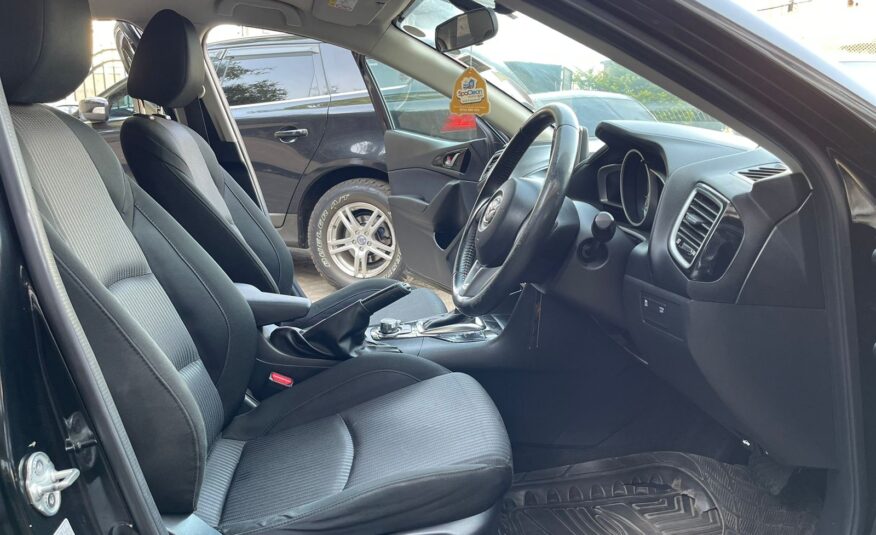 2014 Mazda Axela