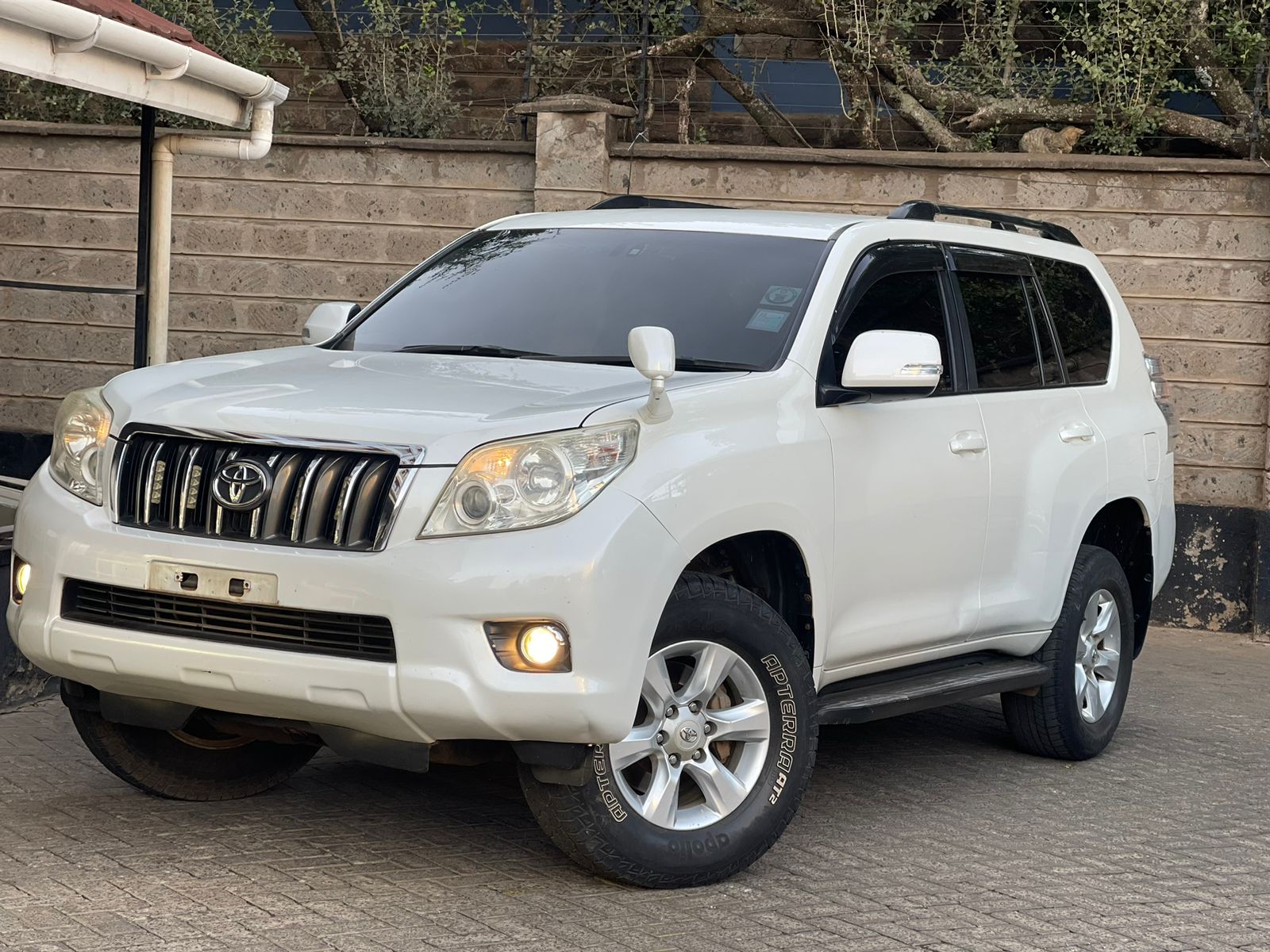2011 Toyota Landcruiser Prado TX J150
