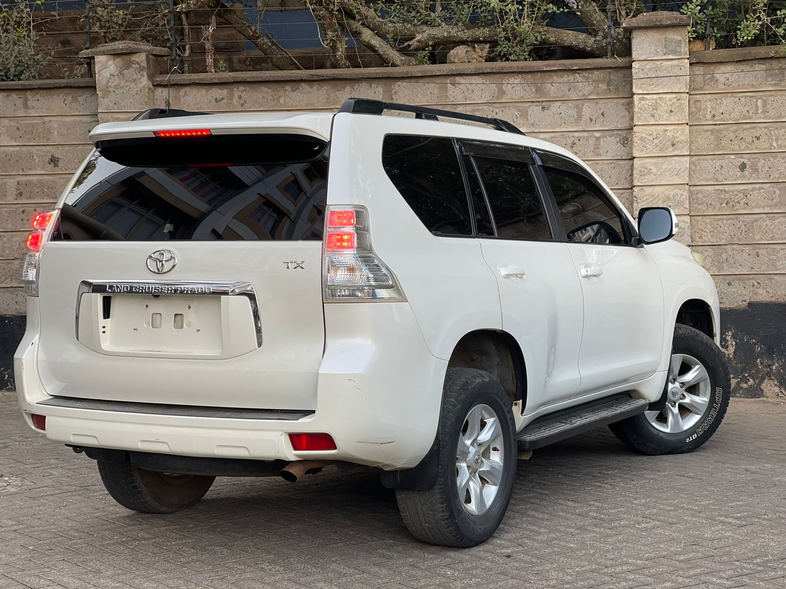 2011 Toyota Landcruiser Prado TX J150