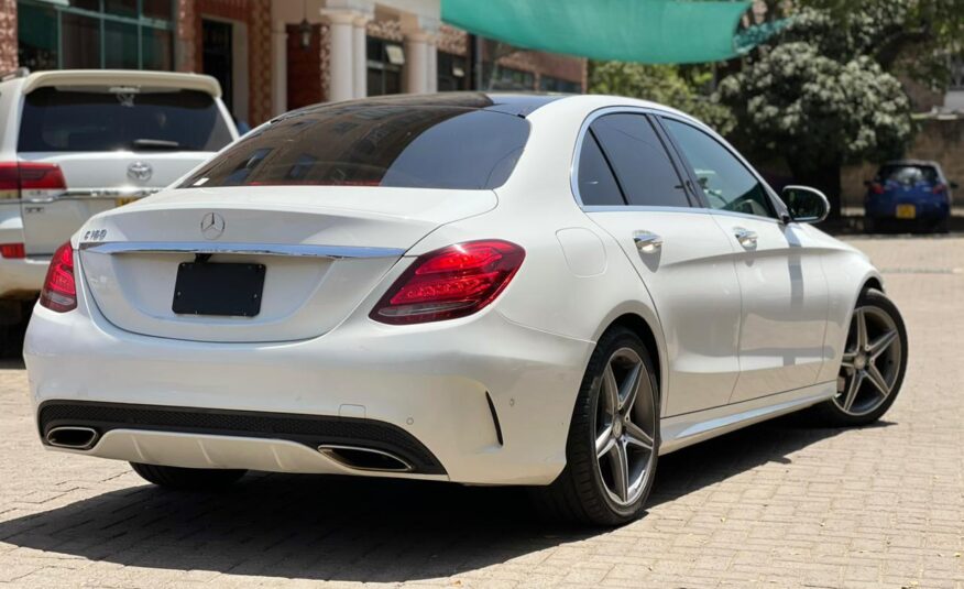 2014 Mercedes-Benz C180