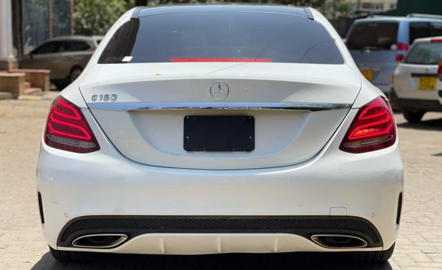 2014 Mercedes-Benz C180
