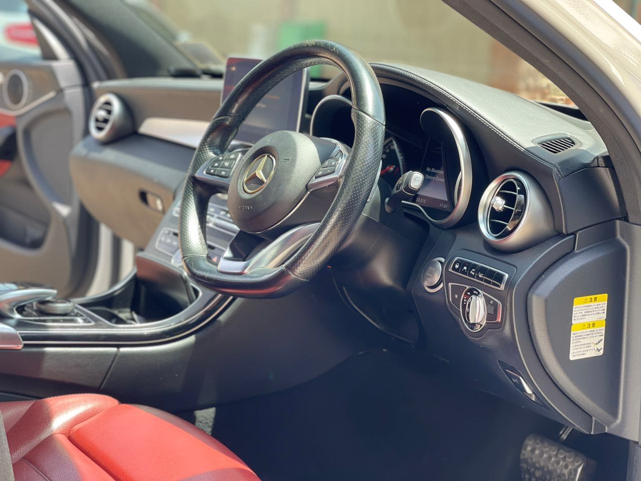 2014 Mercedes-Benz C180