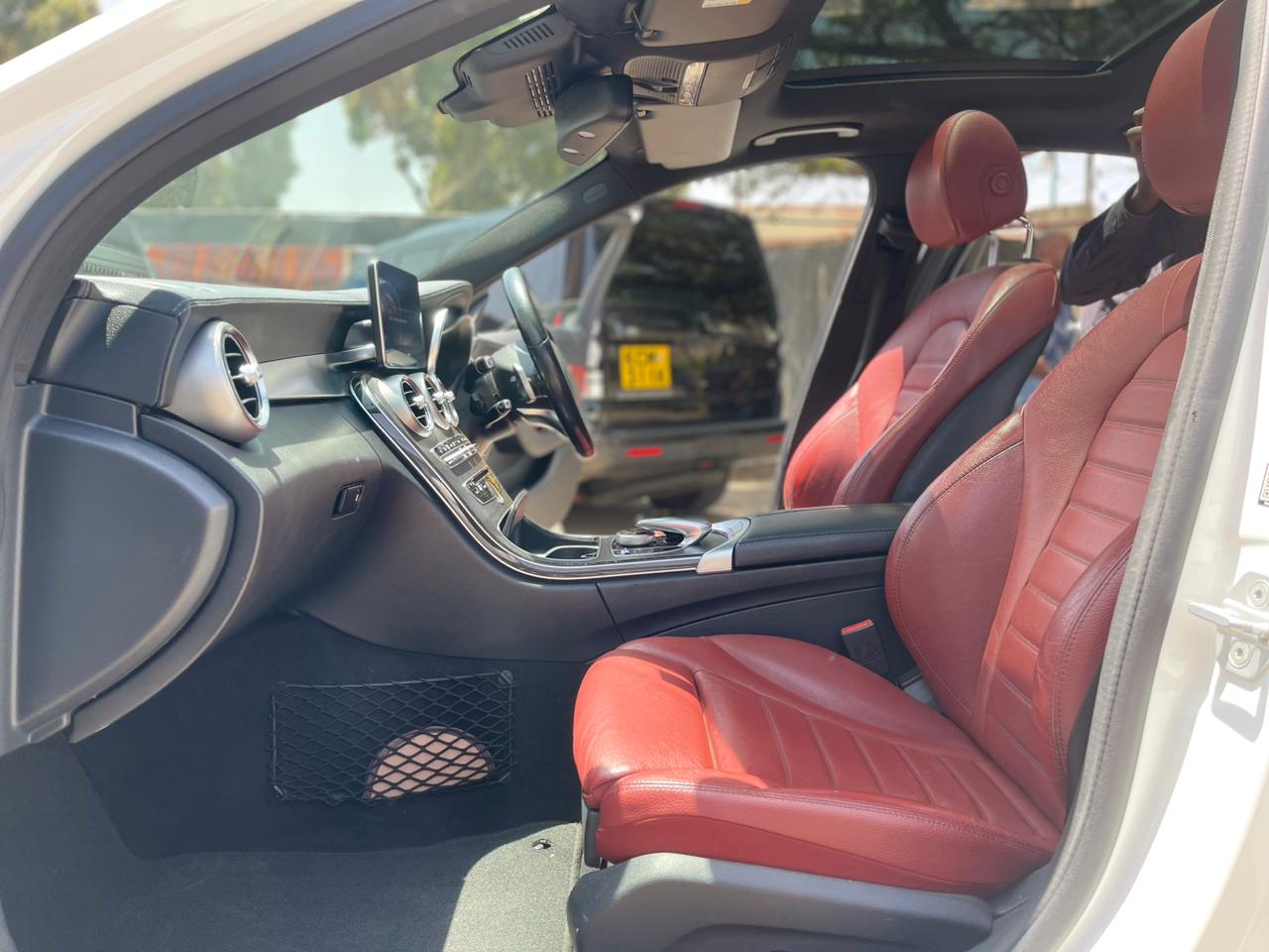 2014 Mercedes-Benz C180