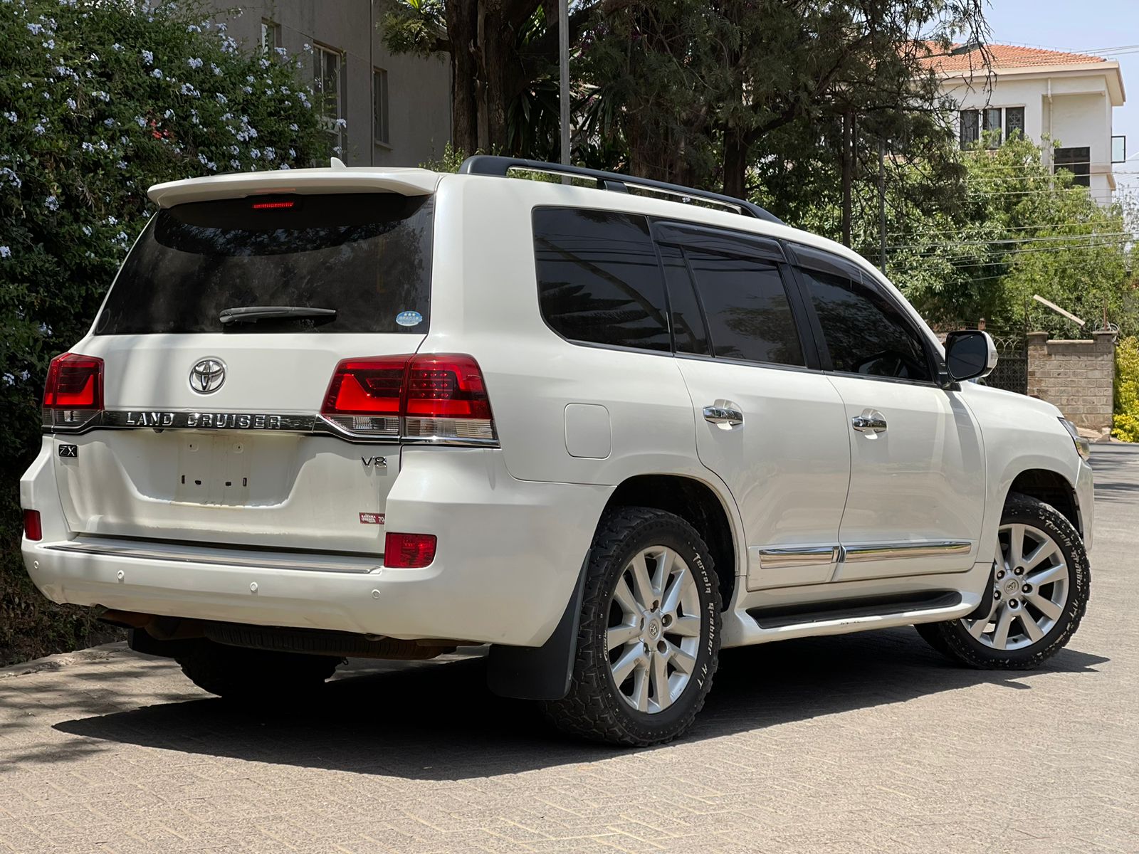 2014 Toyota Landcruiser V8 ZX